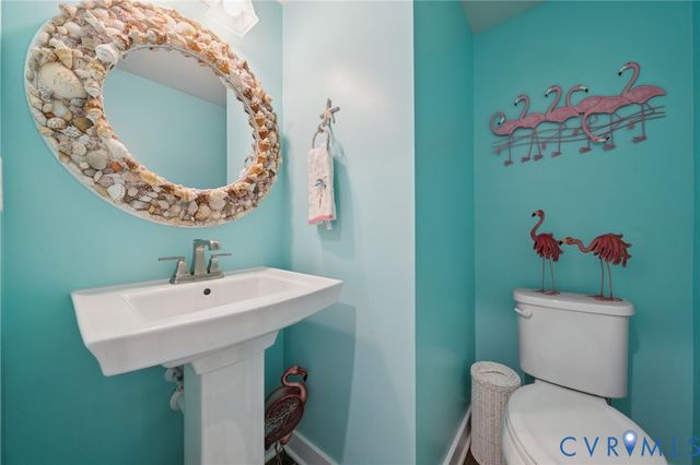 7242 Peyton Randolph Ln, New Kent, VA 23124