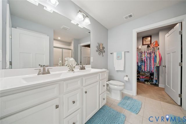 7242 Peyton Randolph Ln, New Kent, VA 23124