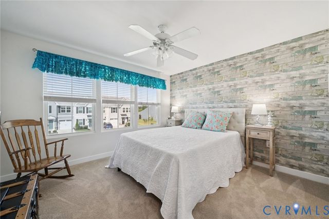 7242 Peyton Randolph Ln, New Kent, VA 23124