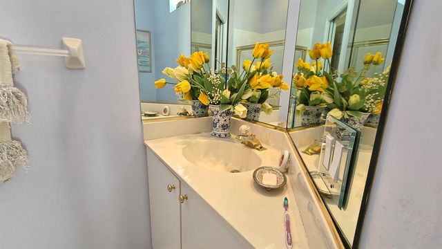 588 SW Saint Johns Bay, Port St. Lucie, FL 34986