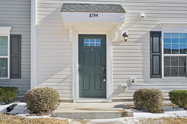 8744 Red Canyon Way, Raleigh, NC 27616