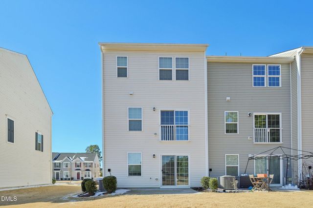 8744 Red Canyon Way, Raleigh, NC 27616