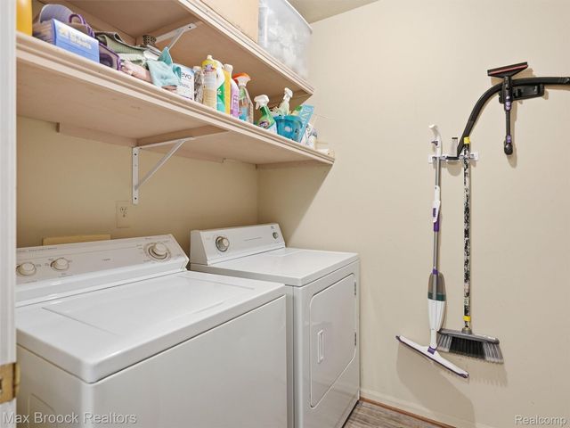30613 Hidden Pines Lane, Roseville, MI 48066
