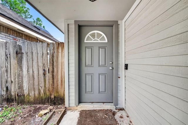 13825 Purplemartin Street, Houston, TX 77083