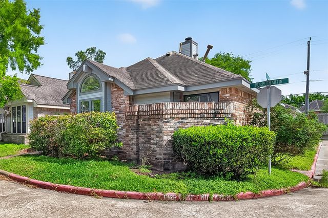 13825 Purplemartin Street, Houston, TX 77083