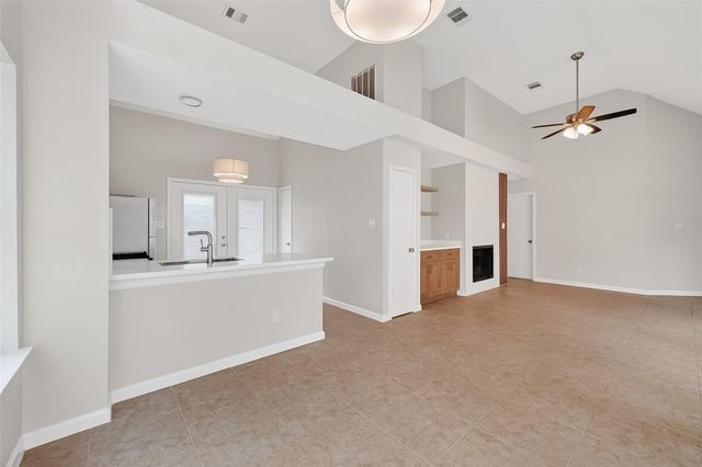 13825 Purplemartin Street, Houston, TX 77083