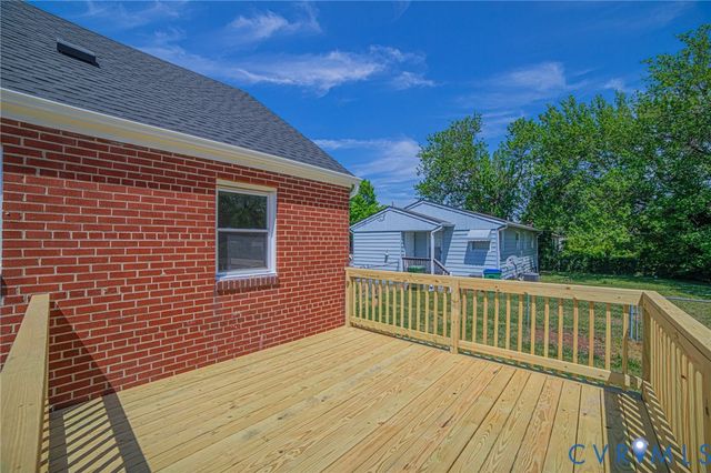 1901 N 27th St, Richmond, VA 23223
