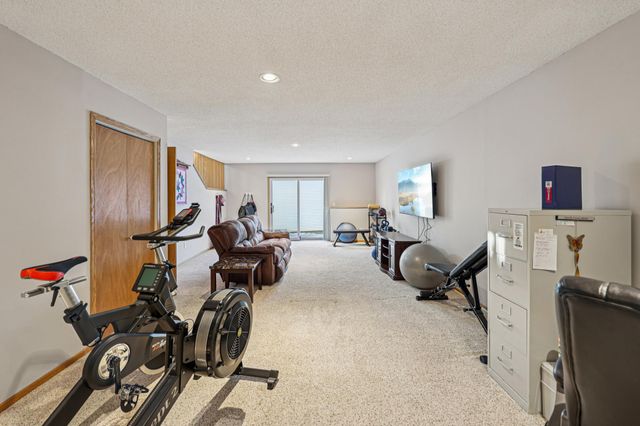 6112 Creek Line Drive, Minnetonka, MN 55345