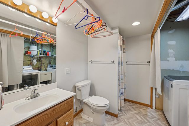 6112 Creek Line Drive, Minnetonka, MN 55345