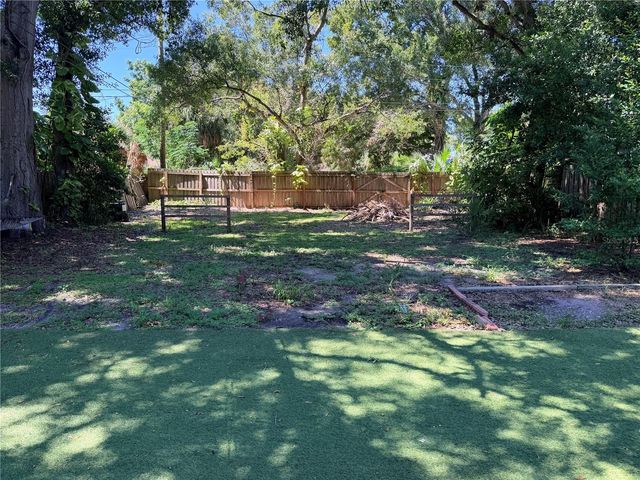 2401 QUINCY STREET S, St Petersburg, FL 33711