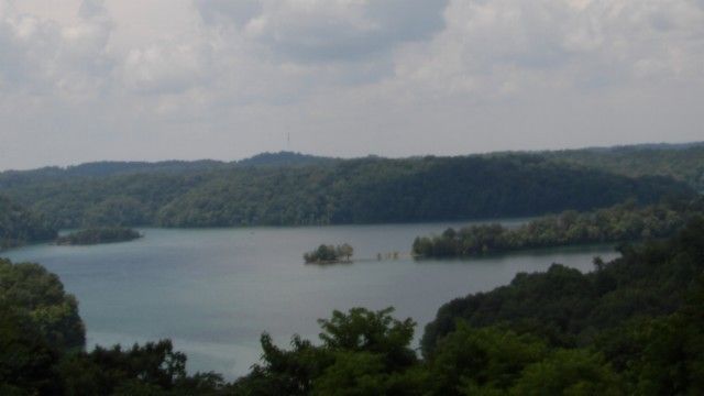 4 F Trout Lane, Hilham, TN 38568