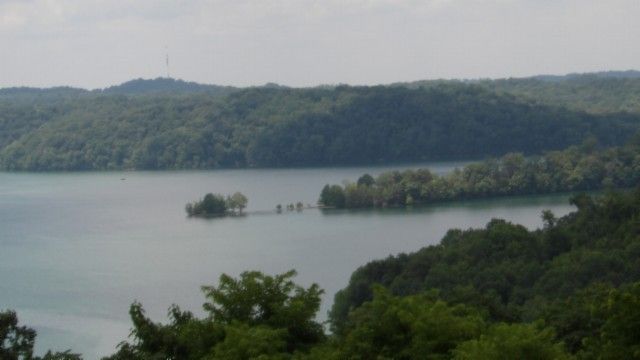 4 F Trout Lane, Hilham, TN 38568