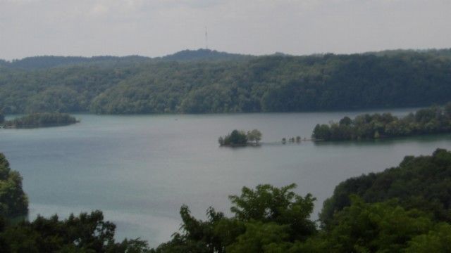 4 F Trout Lane, Hilham, TN 38568