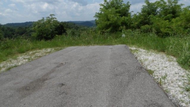 4 F Trout Lane, Hilham, TN 38568