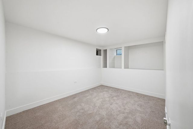 1801 N Iris Drive, Palatine, IL 60074