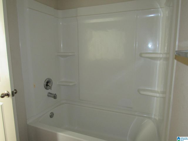685 CLOVER CIRCLE, Springville, AL 35146