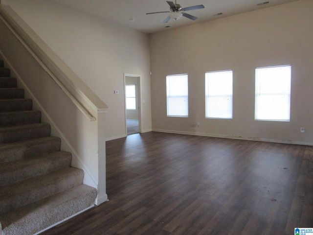 685 CLOVER CIRCLE, Springville, AL 35146