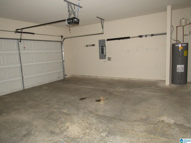 685 CLOVER CIRCLE, Springville, AL 35146