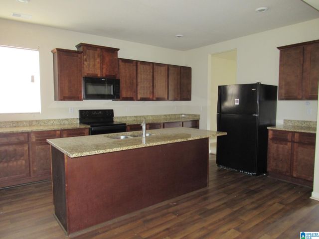 685 CLOVER CIRCLE, Springville, AL 35146