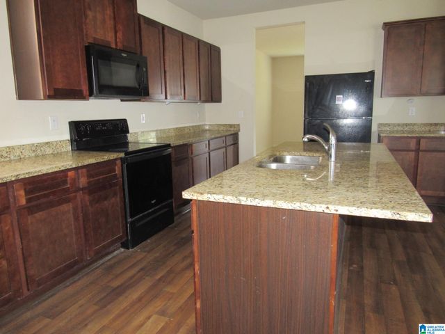 685 CLOVER CIRCLE, Springville, AL 35146