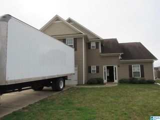 685 CLOVER CIRCLE, Springville, AL 35146