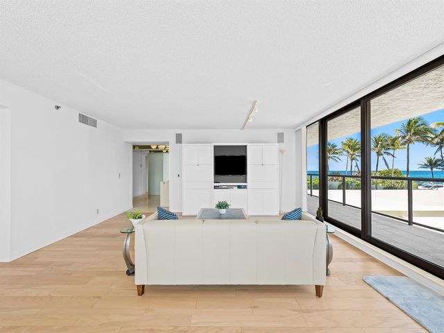 2727 S Ocean Boulevard 304, Highland Beach, FL 33487