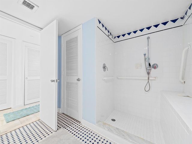 2727 S Ocean Boulevard 304, Highland Beach, FL 33487
