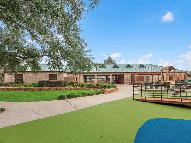 2507 Stonebury Lane, Sugar Land, TX 77479