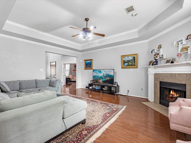 2507 Stonebury Lane, Sugar Land, TX 77479