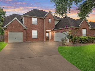 2507 Stonebury Lane, Sugar Land, TX 77479