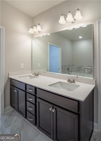 5369 Gray Birch Bend, Flowery Branch, GA 30542