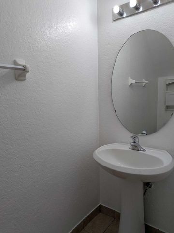 6333 Landings Way 6333, Tamarac, FL 33321