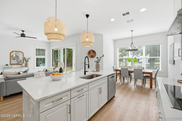 904 BARBARA LANE Lane, Jacksonville Beach, FL 32250