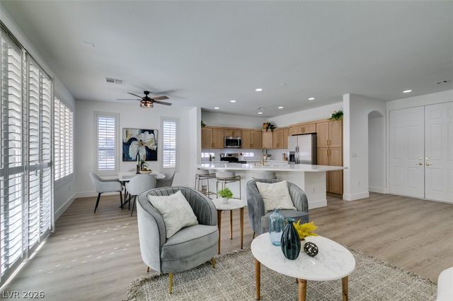 10389 Felice Avenue, Las Vegas, NV 89135