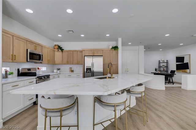 10389 Felice Avenue, Las Vegas, NV 89135