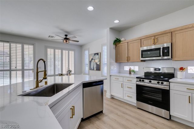 10389 Felice Avenue, Las Vegas, NV 89135