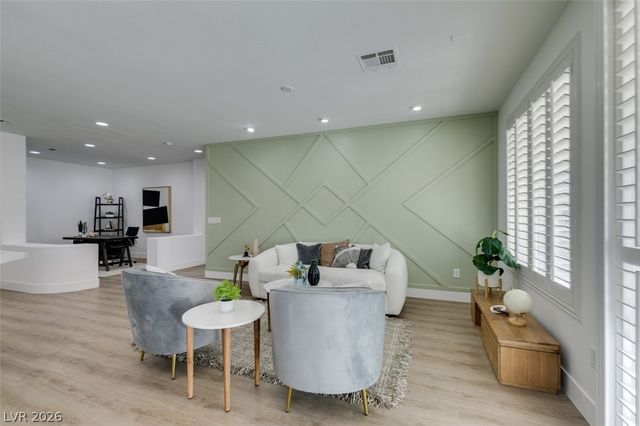 10389 Felice Avenue, Las Vegas, NV 89135