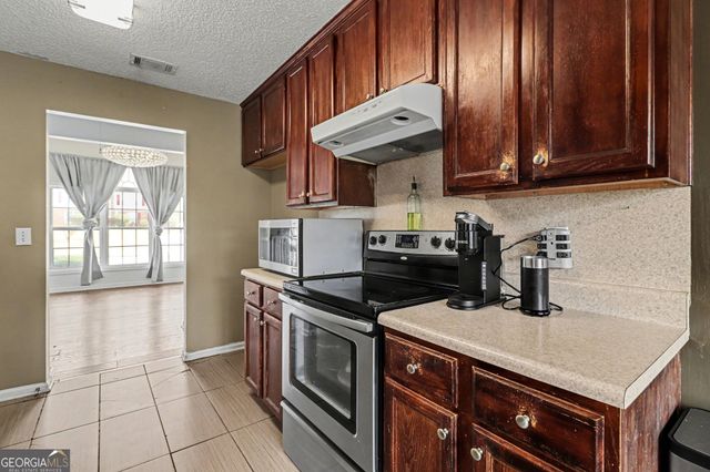 4387 Northwind Drive, Ellenwood, GA 30294