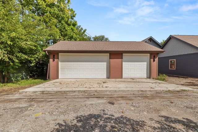 2934 Cottage Grove Avenue, Des Moines, IA 50311