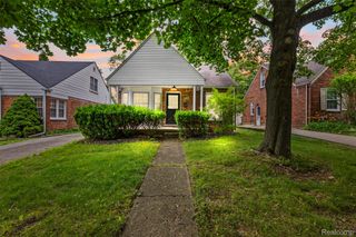 414 Aqua Court, Royal Oak, MI 48073