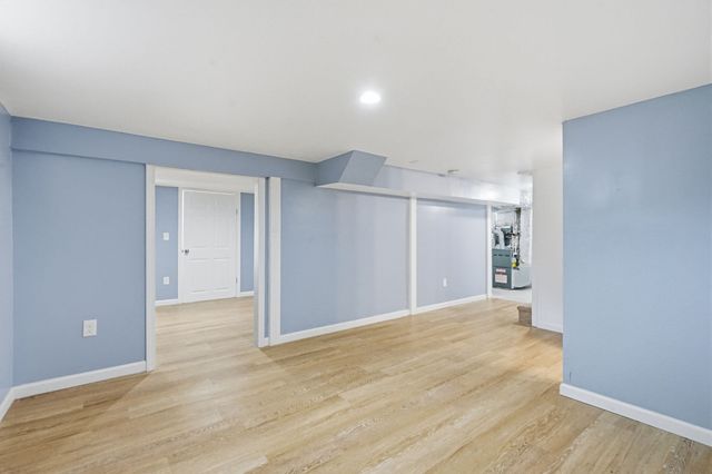 43 Pine Acre Rd, Springfield, MA 01129