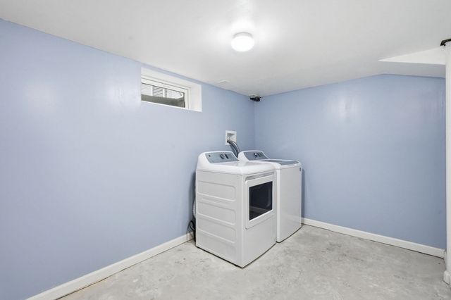 43 Pine Acre Rd, Springfield, MA 01129