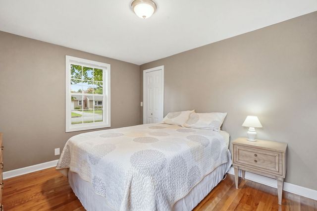 43 Pine Acre Rd, Springfield, MA 01129
