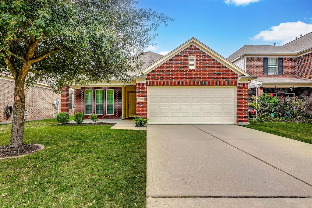 10818 Chestnut Path Way, Tomball, TX 77375
