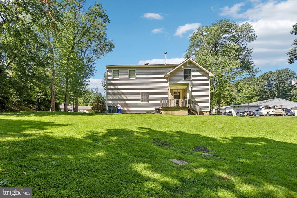 841 CAMDEN AVE, BLACKWOOD, NJ 08012 — photo 4