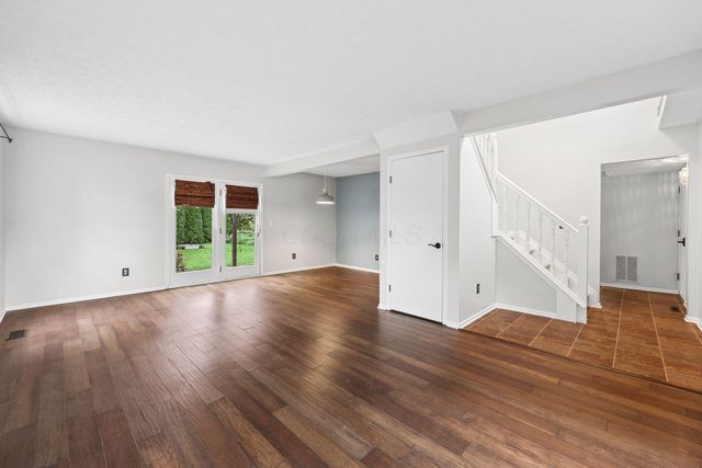 1635 Gardenstone Drive, Columbus, OH 43235