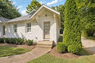 111 Old Liberty Pike Apt B, Franklin, TN 37064