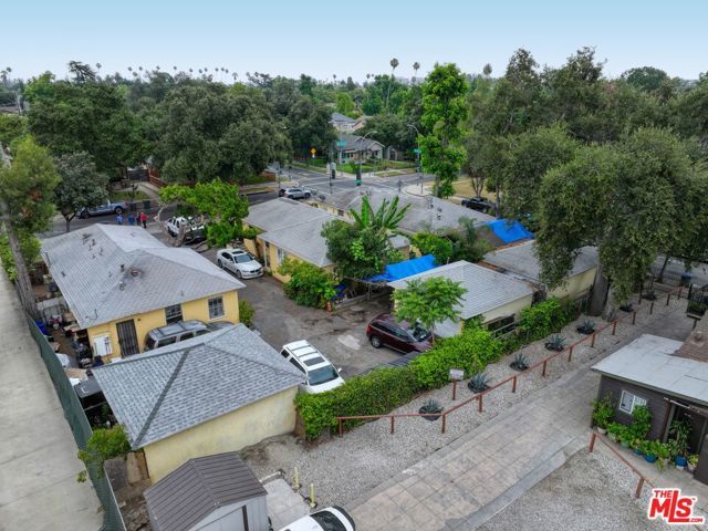 925 N Marengo Avenue, Pasadena, CA 91103