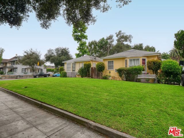 925 N Marengo Avenue, Pasadena, CA 91103