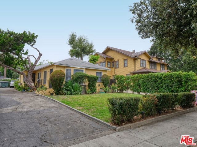 925 N Marengo Avenue, Pasadena, CA 91103